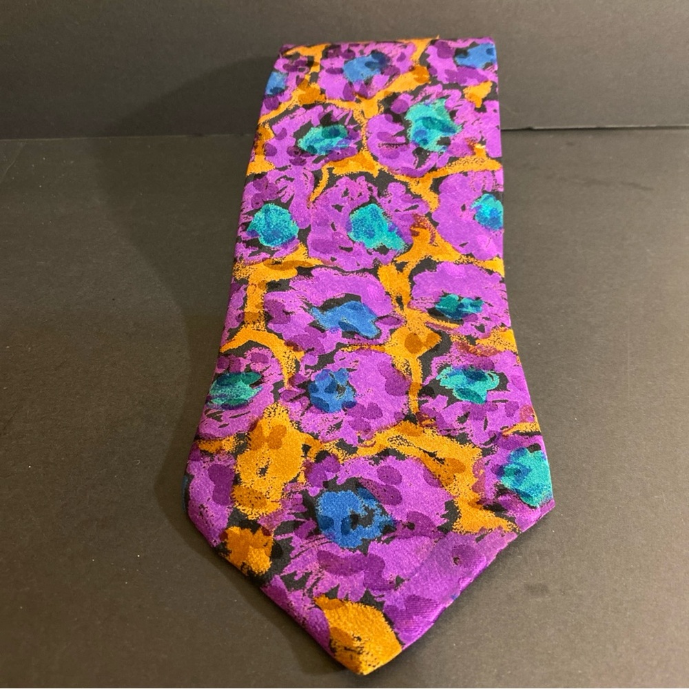 Brioni Hand Made 100% Quiet Luxury Vibrant Floral Lilly’s Bouquet Italy Neck Tie